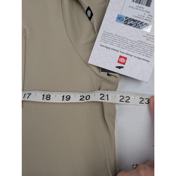 686 Men's Small Let's Go Tech Hoody - Putty - Picture 6 of 9